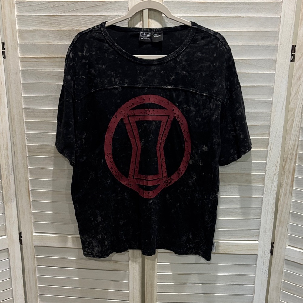 Marvel Black and Red Emblem Tee
